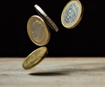 Dicas de Como Economizar e Ganhar Dinheiro nas Suas Compras